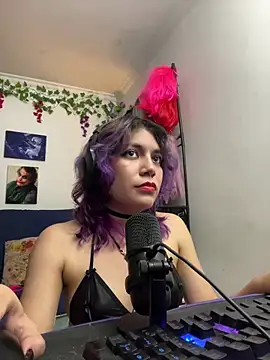 VaioletUwU online show from 04.17.26