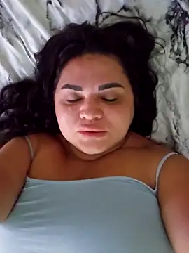 Snapshot of littleRikka chatting on 10.04.25 littleRikka online show from 10.04.25