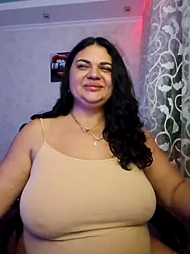 Snapshot of littleRikka chatting on 11.01.25 littleRikka online show from 11.01.25