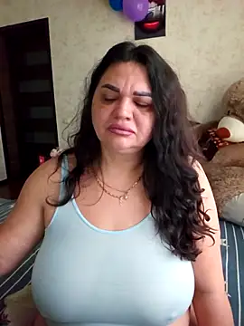 littleRikka online show from 04.15.26