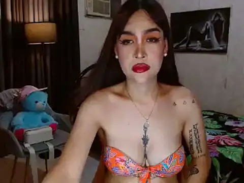 Snapshot of CumEaterLima chatting on 10.12.25 CumEaterLima online show from 10.12.25