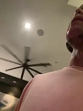 Snapshot of rusharizona chatting on 12.31.24 rusharizona online show from 12.31.24