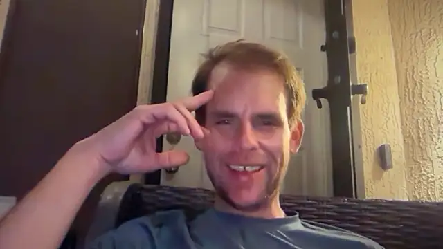 Snapshot of rusharizona chatting on 10.02.25 rusharizona online show from 10.02.25