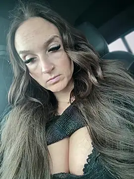 Snapshot of _Rapunzel_ chatting on 02.18.26 Rapunzel online show from 02.18.26