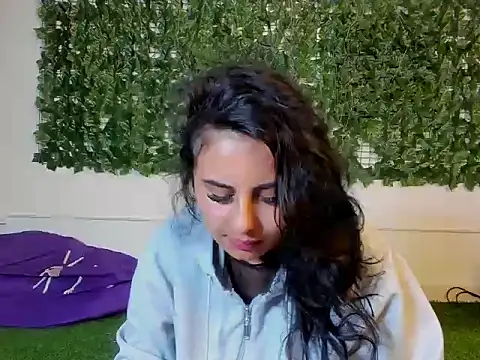 Snapshot of AbbyTaylorr chatting on 04.18.26 AbbyTaylorr online show from 04.18.26