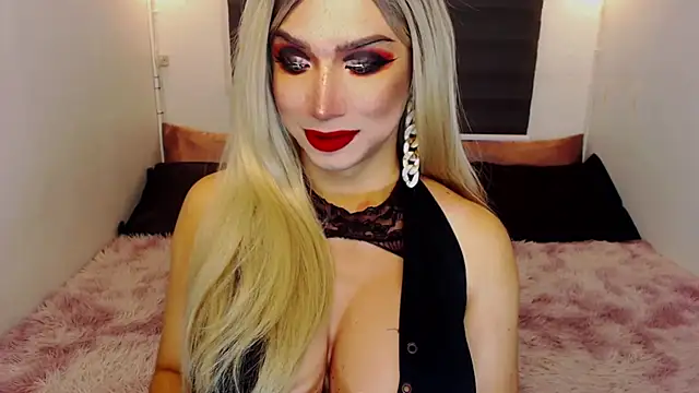 Snapshot of HugeCockDominantXxX chatting on 05.18.26 HugeCockDominantXxX online show from 05.18.26
