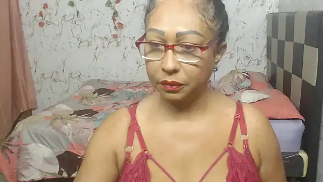 Snapshot of CindyClimax chatting on 01.16.26 CindyClimax online show from 01.16.26