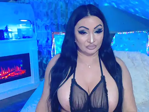 AmyraSunris online show from 02.16.25