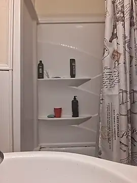 ThickDMattyxh online show from 10.31.25