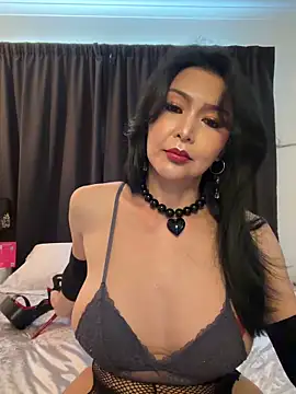 Snapshot of Cum2Thailandx chatting on 11.27.25 Cum2Thailandx online show from 11.27.25