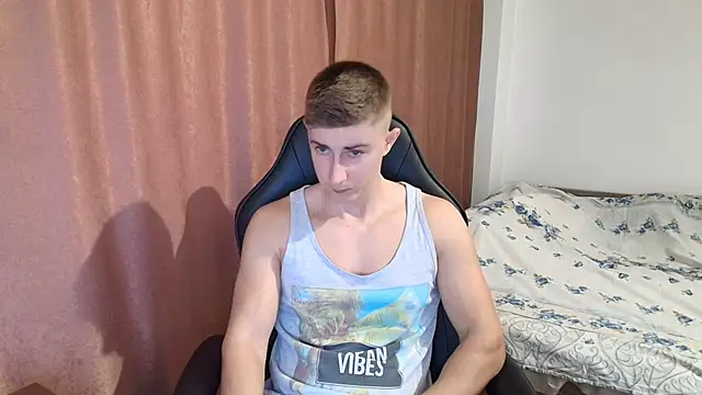 Snapshot of Todhorny9873 chatting on 01.21.25 Todhorny9873 online show from 01.21.25