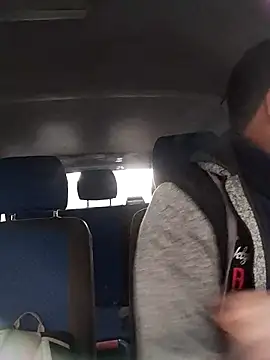 Snapshot of sarpe4 chatting on 10.31.25 sarpe4 online show from 10.31.25