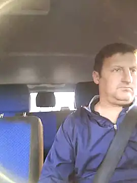 Snapshot of sarpe4 chatting on 11.25.25 sarpe4 online show from 11.25.25