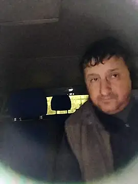 Snapshot of sarpe4 chatting on 12.03.25 sarpe4 online show from 12.03.25