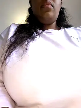 SWEETDOLLY29XX online show from 11.11.25