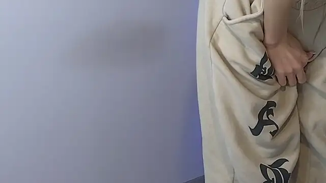 JuliaJuliette online show from 03.19.25