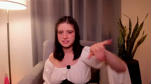 HazelKush online show from 02.09.26