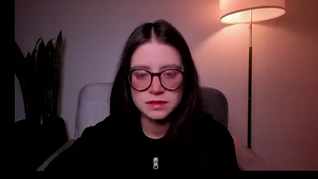 HazelKush online show from 06.11.26