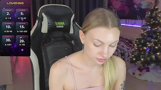 BiMolly online show from 02.26.25