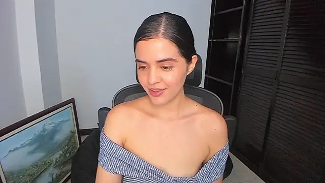 mia collins x online show from 11.02.25