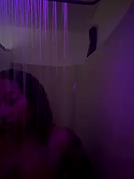 Snapshot of odbodu chatting on 11.18.25 odbodu online show from 11.18.25