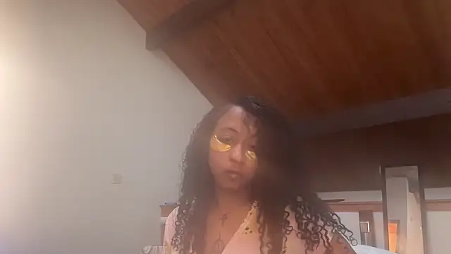 Snapshot of odbodu chatting on 11.30.25 odbodu online show from 11.30.25