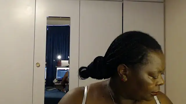 MatureBoobsDiva online show from 11.01.25