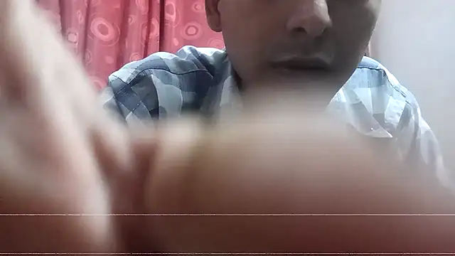 Snapshot of Sirius_5 chatting on 10.26.25 Sirius 5 online show from 10.26.25