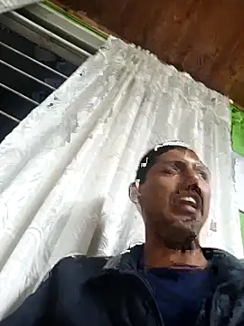 Snapshot of Sirius_5 chatting on 11.09.25 Sirius 5 online show from 11.09.25