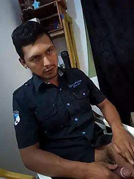 Snapshot of Sirius_5 chatting on 11.27.25 Sirius 5 online show from 11.27.25