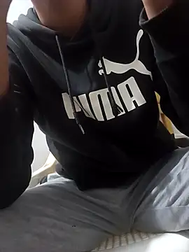 Snapshot of Sirius_5 chatting on 11.29.25 Sirius 5 online show from 11.29.25