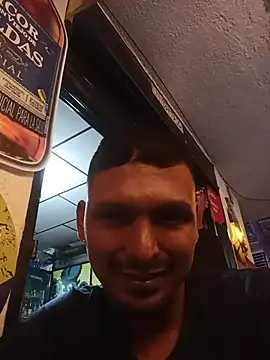 Snapshot of Sirius_5 chatting on 12.04.25 Sirius 5 online show from 12.04.25