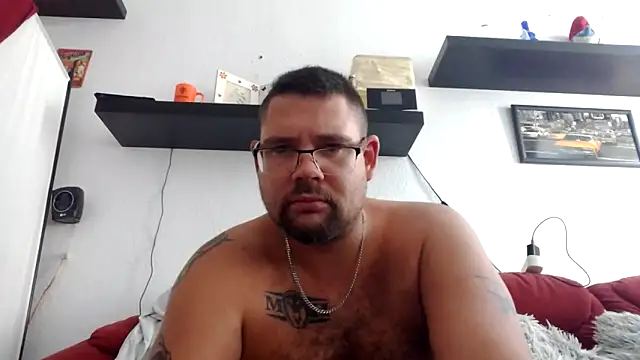 Snapshot of sexykevin17cm chatting on 09.11.25 sexykevin17cm online show from 09.11.25