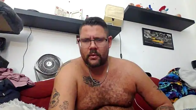 Snapshot of sexykevin17cm chatting on 11.11.25 sexykevin17cm online show from 11.11.25