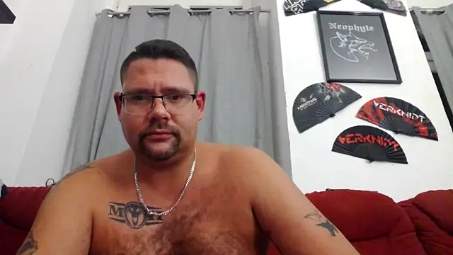 Snapshot of sexykevin17cm chatting on 11.12.25 sexykevin17cm online show from 11.12.25