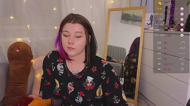 Mira Falls online show from 01.18.25