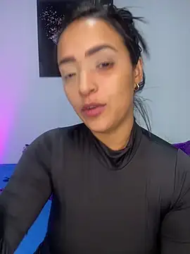 Shantal Lovee online show from 12.12.24