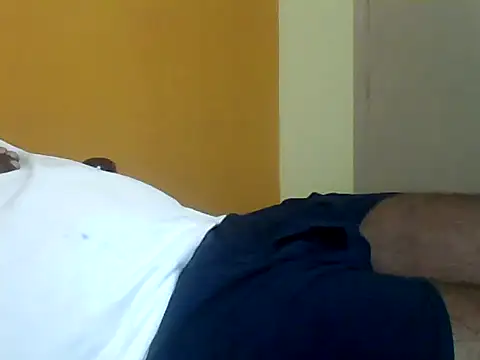 Snapshot of Indianguymohan chatting on 09.13.25 Indianguymohan online show from 09.13.25