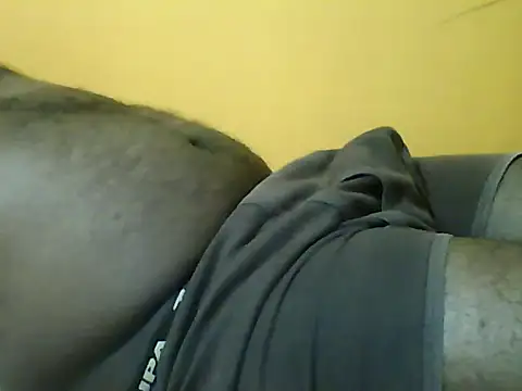 Snapshot of Indianguymohan chatting on 10.11.25 Indianguymohan online show from 10.11.25