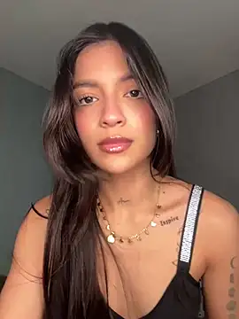 Sammy pink online show from 01.05.25