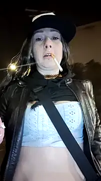 Snapshot of Babii_Nova chatting on 12.19.24 Babii Nova online show from 12.19.24