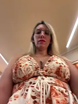 Snapshot of Gatitacarlita chatting on 02.27.25 Gatitacarlita online show from 02.27.25