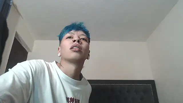 Snapshot of dulce_maria_x chatting on 12.03.24 dulce maria x online show from 12.03.24