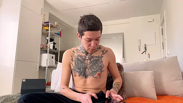 Harry Jen online show from 01.19.25