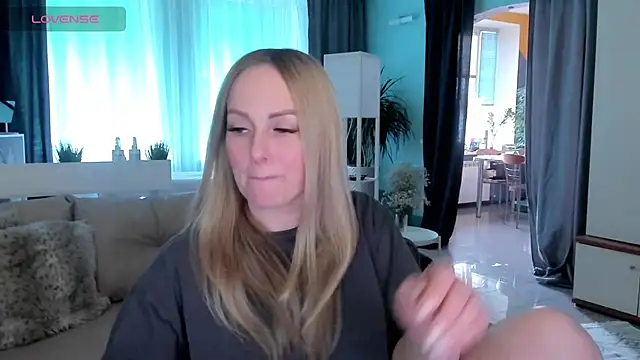 Libby Nora online show from 01.26.25