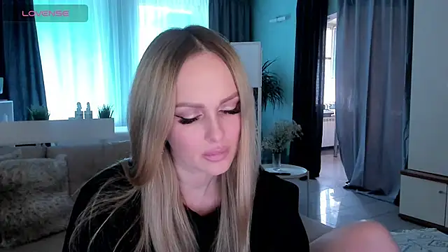 Libby Nora online show from 02.26.25