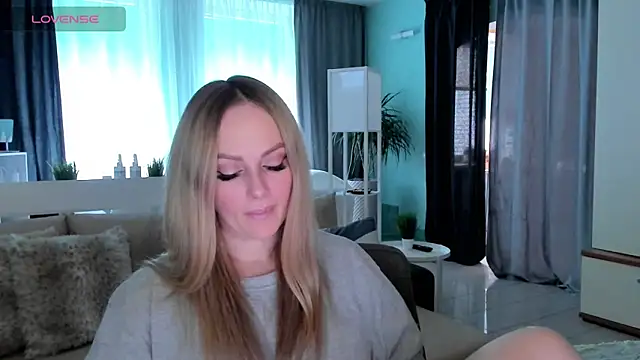 Libby Nora online show from 03.03.25