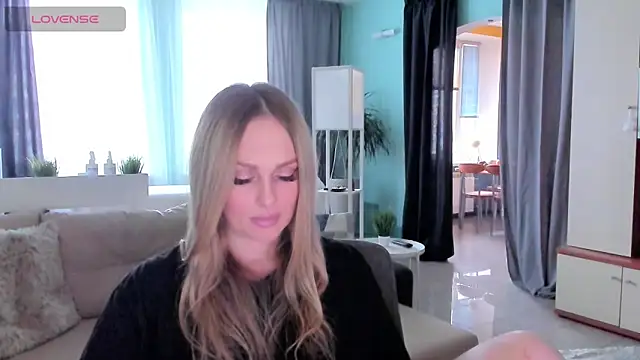 Libby Nora online show from 03.11.25