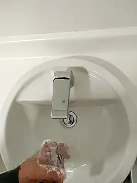 Snapshot of Muzz_2020 chatting on 03.21.25 Muzz 2020 online show from 03.21.25