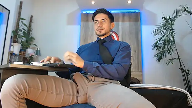 Andrew 4  online show from 05.13.26